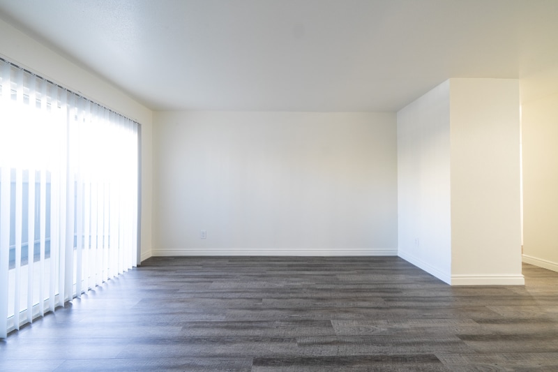 Building Photo - 343 Autumn Dr