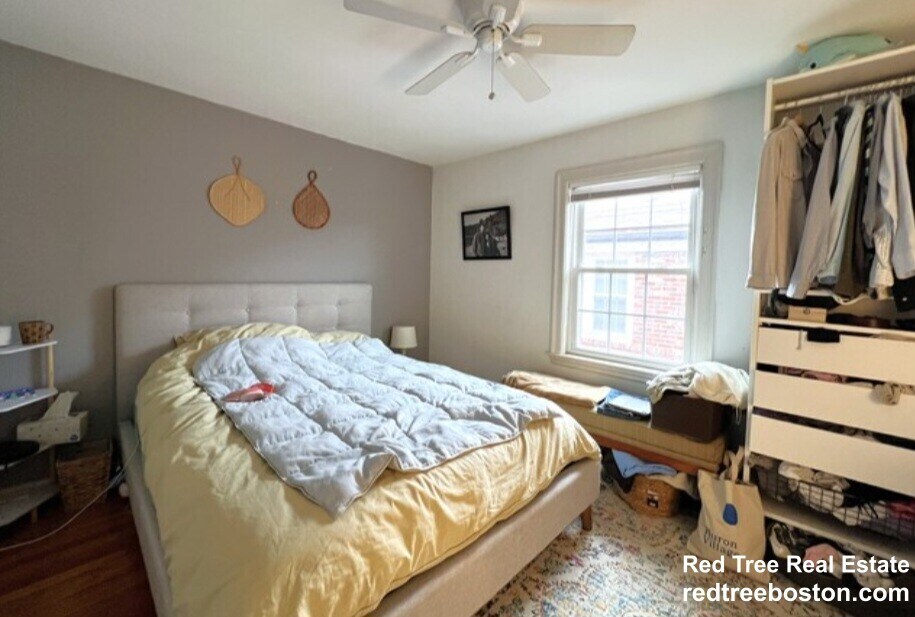 Building Photo - 2 Garden Ct