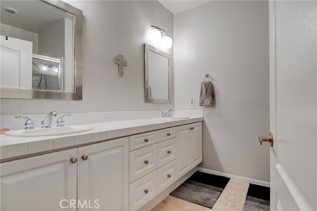 Building Photo - 14 Celano Ct