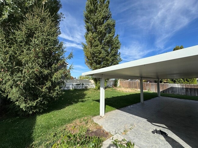 Building Photo - 3 bedroom house in Kuna