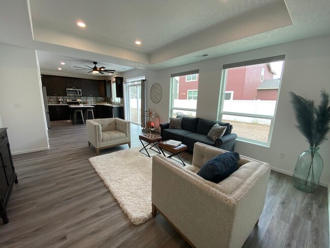 Building Photo - 1022 N Corbin Ln