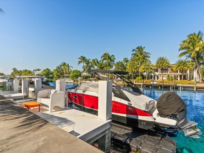 Building Photo - 3753 NE 214th St