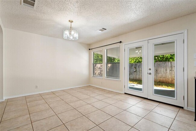 Building Photo - 809 Betterman Dr