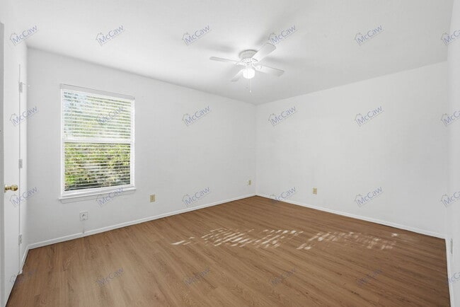 Building Photo - 8135 Julie Ave