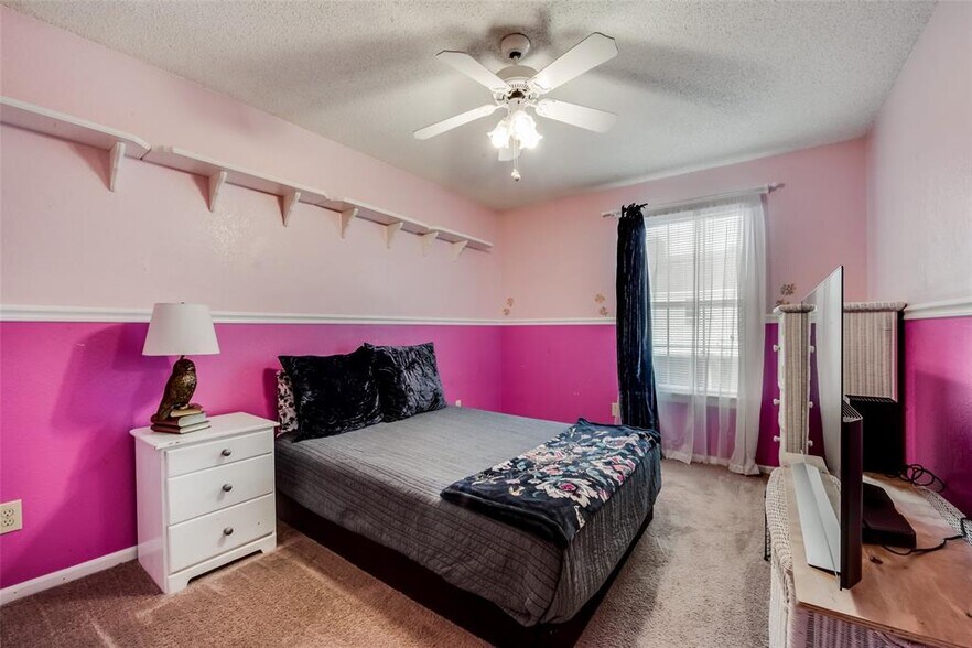 Building Photo - 2848 Ironwood Dr