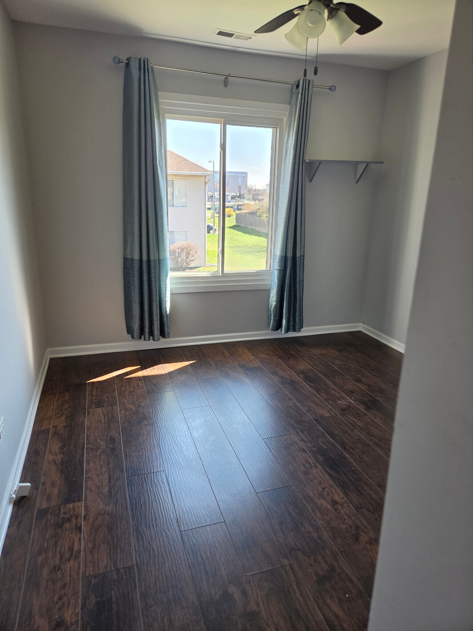 Building Photo - 7030 Park Lane Ct