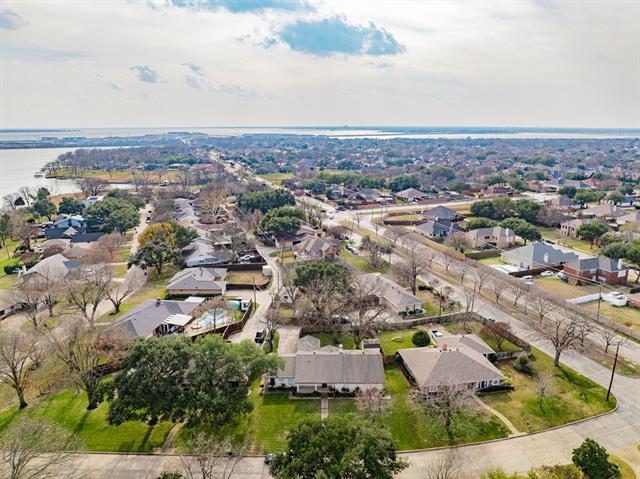 Building Photo - 3317 Bouvier St