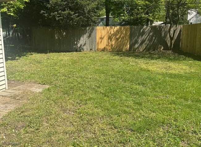 Building Photo - 7843 Emery Cir