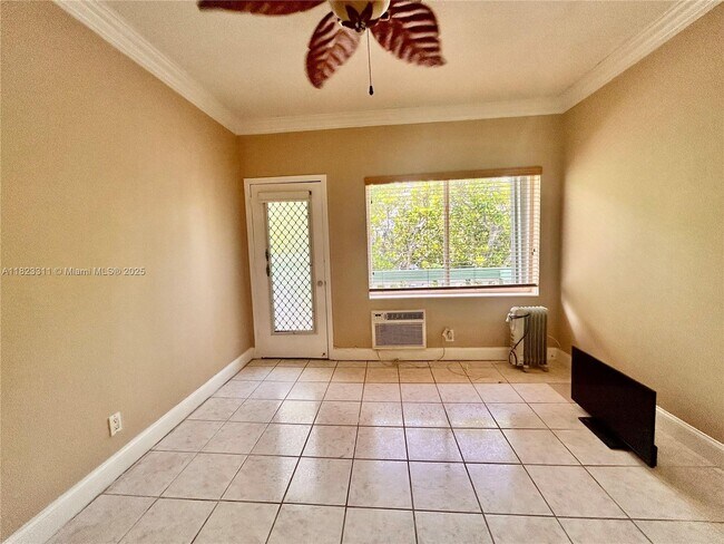 Building Photo - 6490 Collins Ave