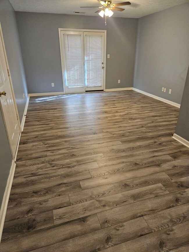 Building Photo - 1257 Parkway Pl