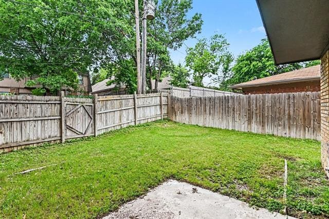 Building Photo - 2103 Mistletoe Ave