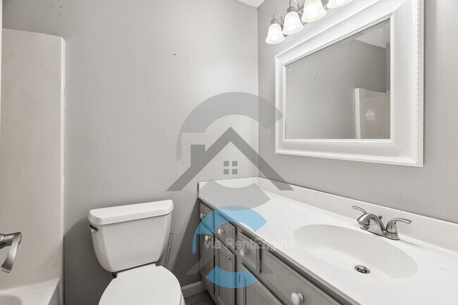 Building Photo - 10 Sweet Gum Ct