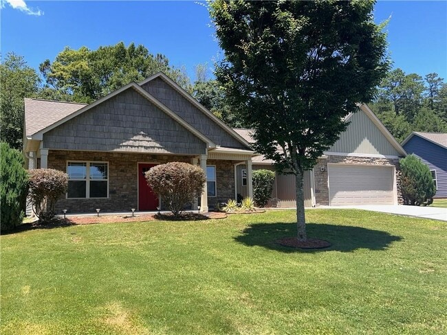 Primary Photo - 211 Gilmore Cir SW