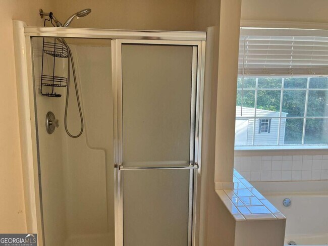 Building Photo - 30 Candlewood Ct