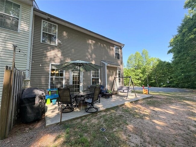 Building Photo - 3082 Kentmere Dr