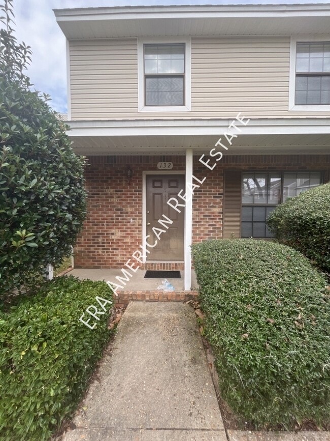 Primary Photo - 132 5th Ave