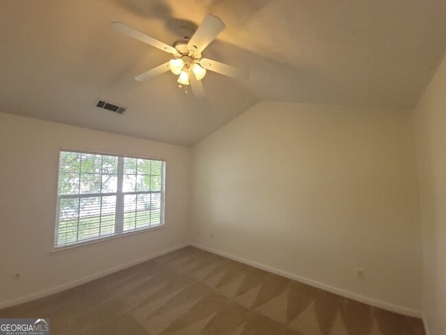 Building Photo - 356 Springbottom Ct SE