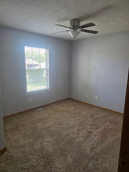 Bedroom 2 - 4798 W Kingsbury St