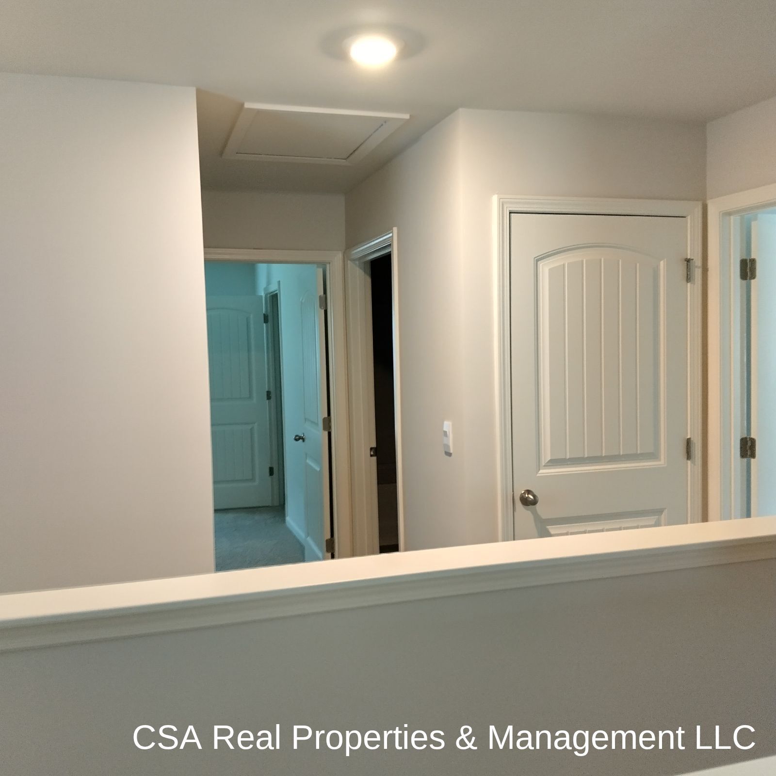 Building Photo - 8240 Bluewater Dr