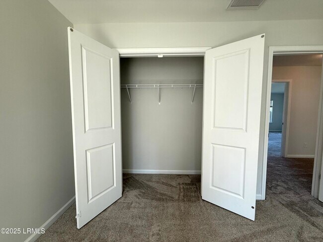 Building Photo - 1069 S Innovation Dr