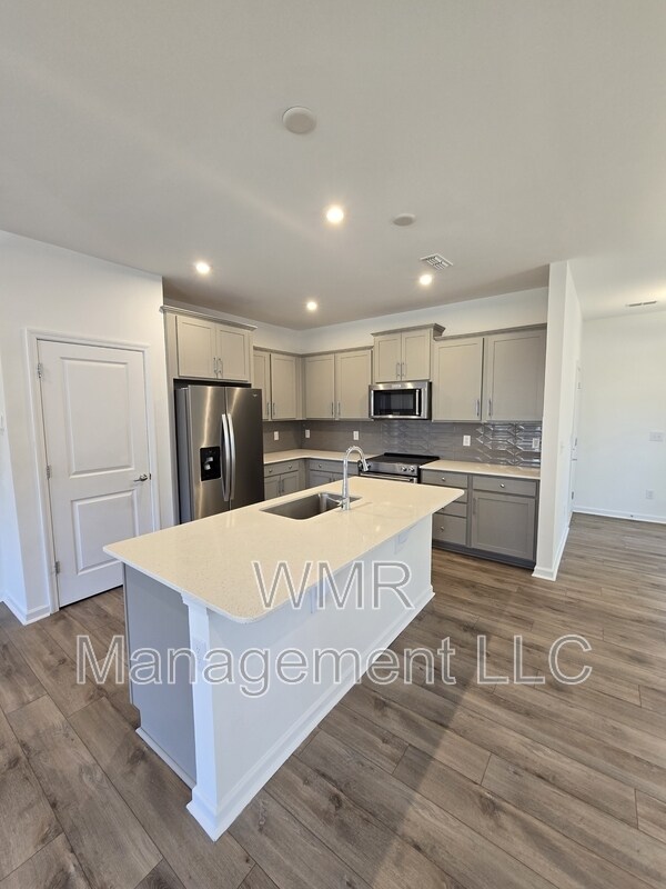 Building Photo - 1846 Teachers House Rd NW