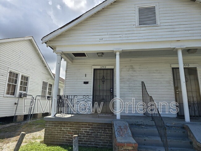 Primary Photo - 1772 N Miro St