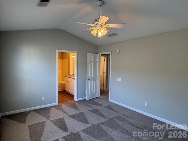 Building Photo - 3319 Mannington Dr