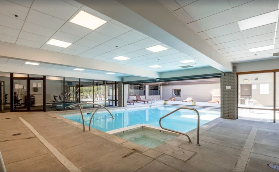 Building Photo - 1385 Lowell Ave