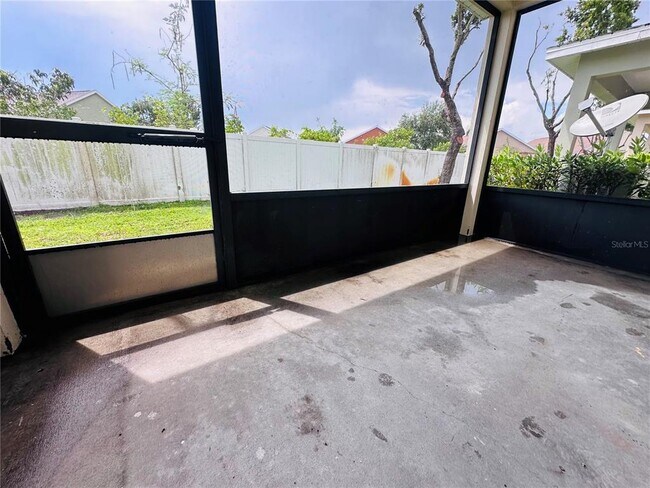 Building Photo - 2072 Cypress Bay Blvd