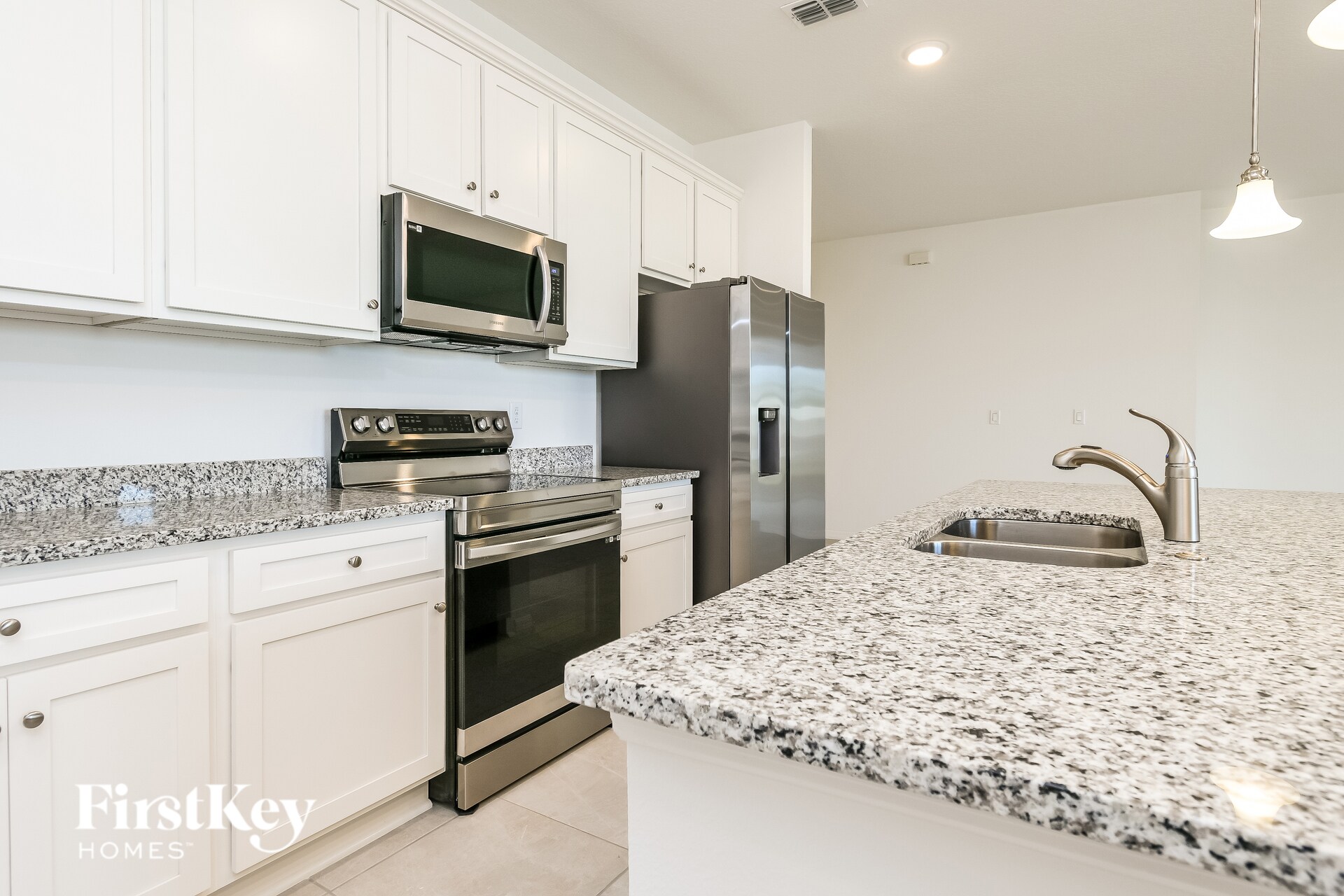 Building Photo - 1260 Spokane Pt