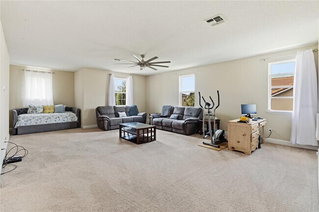 Building Photo - 12130 Uleta Ln