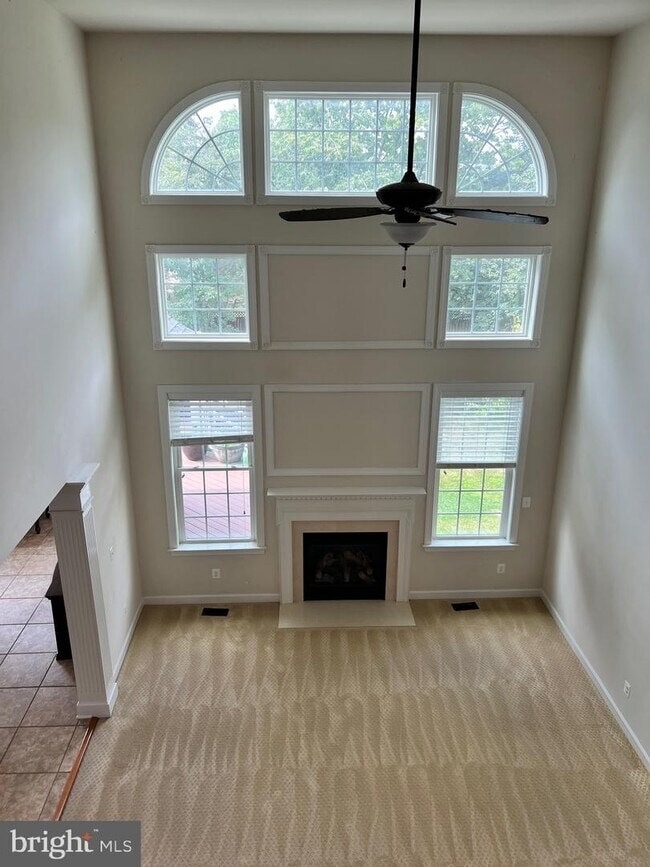 Building Photo - 44377 Stone Roses Cir