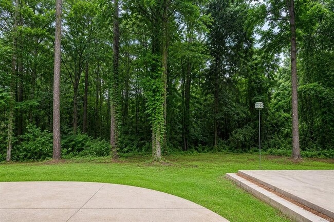 Building Photo - 134 Laurelwood Dr