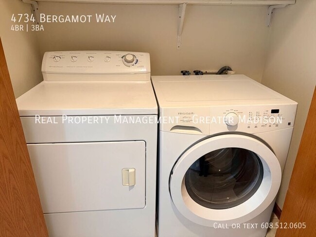 Building Photo - 4734 Bergamot Way