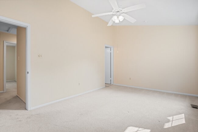 Building Photo - 11740 Stonegate Ln