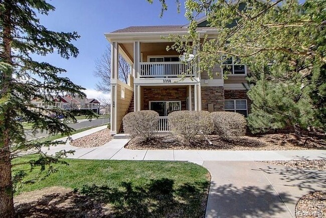 Primary Photo - 3350 Boulder Cir