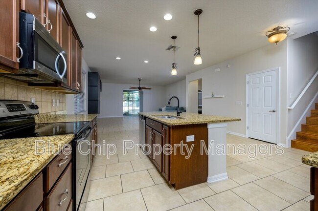 Building Photo - 20204 Autumn Fern Ave