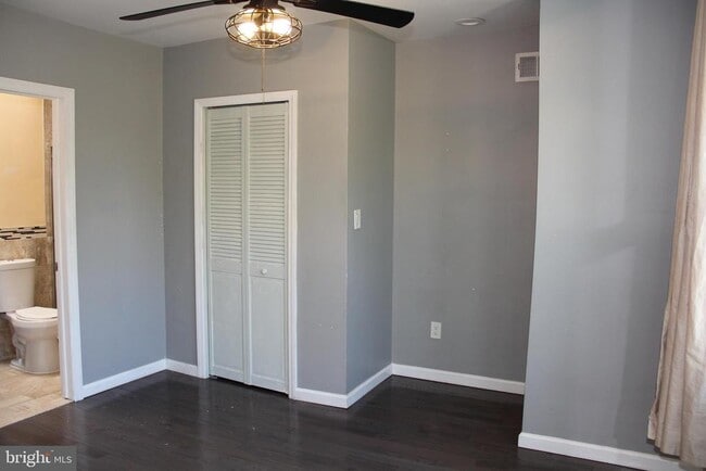 Building Photo - 5063 Whitaker Ave