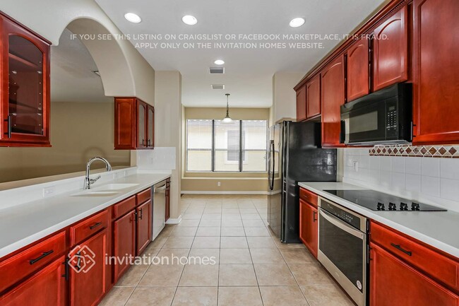 Building Photo - 8230 Dunham Station Dr