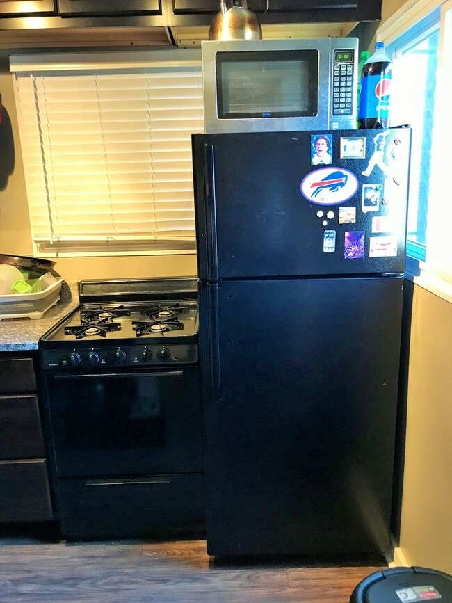 Building Photo - 3603 Dawson St