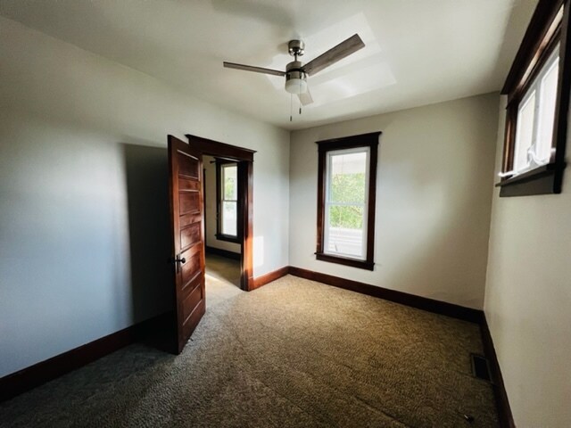 Building Photo - 4848 Poppleton Ave