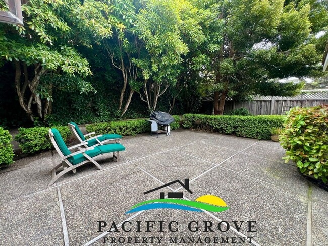 Building Photo - Charming and Accommodating Carmel-by-the-Sea Home coming soon!