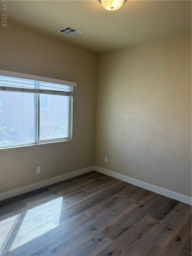 Building Photo - 5897 Atlantis Dream Ave
