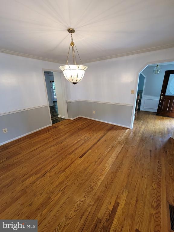 Building Photo - 2435 Pimpernel Dr