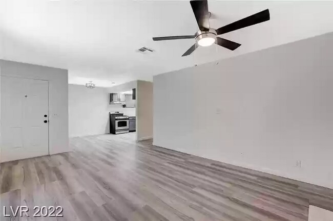 Building Photo - 5191 Caliente St