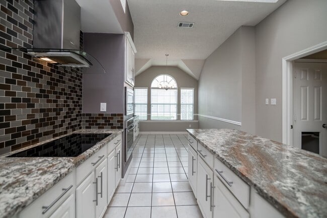 Building Photo - COMING SOON! GORGEOUS 4 BEDROOM HOME LOCATED IN ALLEN TEXAS!