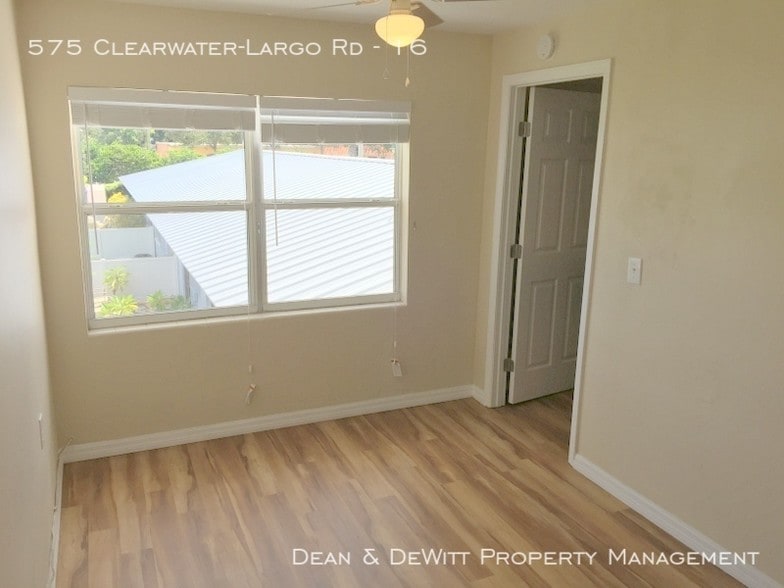 Building Photo - 1 Bed/1 Bath - Unit 16