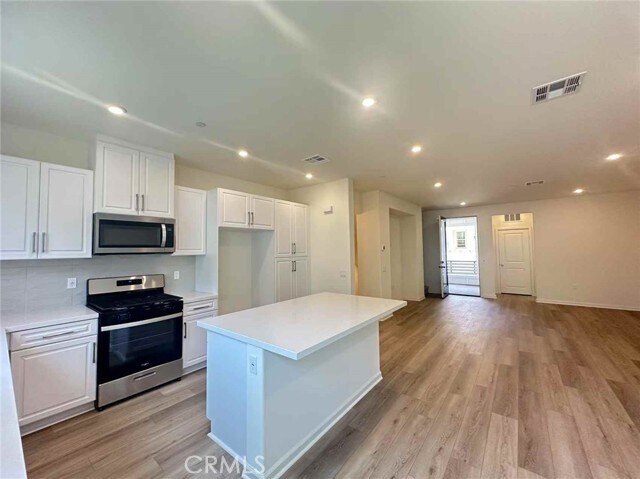 Building Photo - 16329 Sandpiper Ave