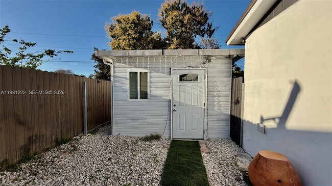 Building Photo - 12435 SW 42nd St