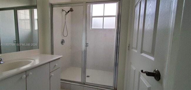 Building Photo - 2231 Anchor Ct